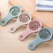 Simple Egg Yolk Separator