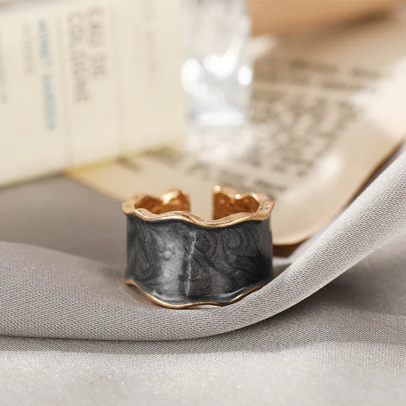 Gold Oil Drip Ring