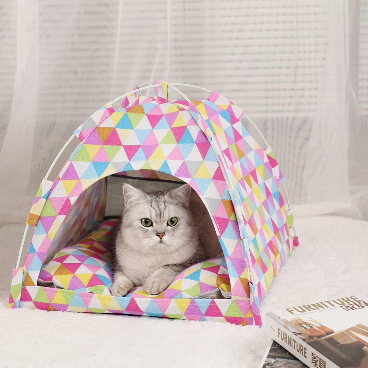 Warm Clamshell Cat Tent