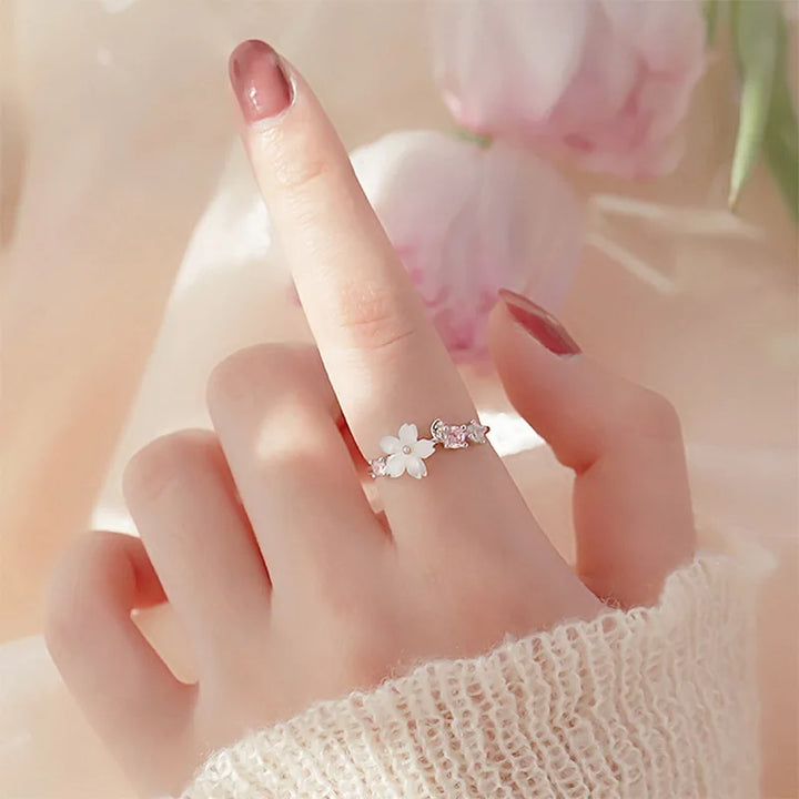 Adjustable Zircon Flower Ring