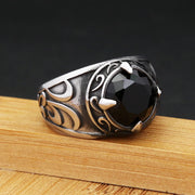 Gothic Dragon Claw Ring